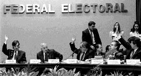 sesion-extraordinaria-ife-jpg