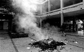 antiparistas-toman-prepa5-jpg