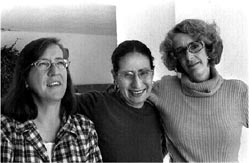 Hortensia Moreno, Gabriela Cano y Marta Lamas, tres voces que son parte de un ncleo ms amplio constituido en comit editorial, que hacen posible la realizacin de debate feminista n Foto: Patricia Vega