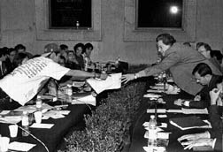 Aspecto de la sesin de ayer en el Palacio de Minera n Foto: Guillermo Sologuren