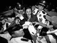 aguinaga-necaxa-llegada-jpg