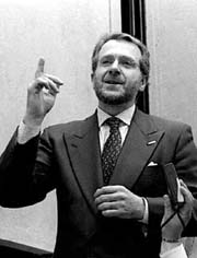 El aspirante panista al Gobierno del Distrito Federal n Foto: Alfredo Valadez