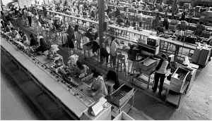 Peralta, Carlos/Fabrica/Trabaja