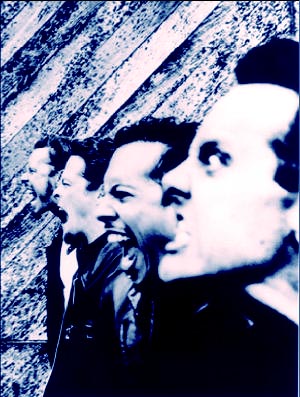 Metallica cuida sus intereses en Internet