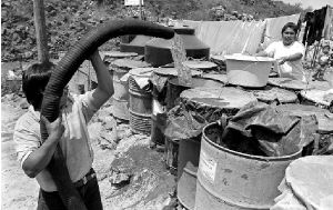 agua-escasez-iztapalapa-11 copy