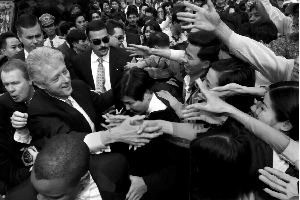 foto clinton vietnam