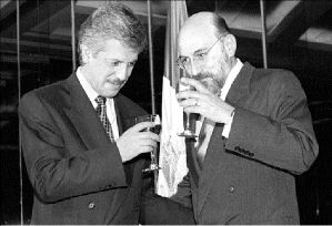 garcia-bravo-mena-brindis