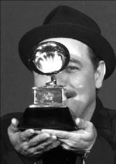 Ťvs-blades-ruben-grammy-jpg