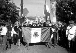 mexico_chiapas_walking__0us