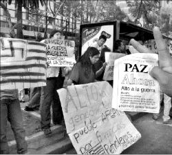 protesta_embajada_vi19i