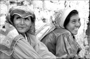 mujeres-huicholes-jal