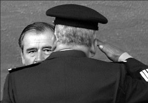 fox_saludo_graduacion 1