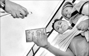 mujeres-feria-salud-2-jpg