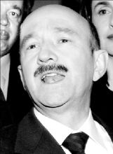 salinas_velorio_exit