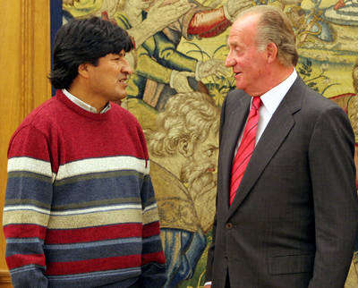 "...Socios, no due&ntilde;os"