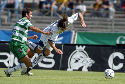 Abre&nbsp;el Puma con garra derecha