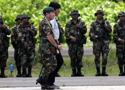 Repsol rob&oacute; a sus accionistas: Bolivia