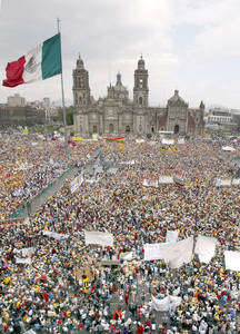 Impulsar&aacute; AMLO que el DF sea el estado 32 y tenga su Constituci&oacute;n