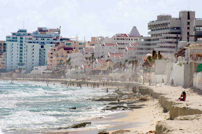 Barre el viento playas de Canc&uacute;n