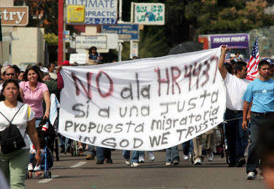 Rice y Derbez soslayan el tema de migraci&oacute;n