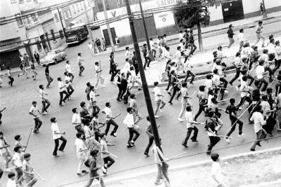 Echeverr&iacute;a pidi&oacute; a EU entrenar a <I>halcones</I>