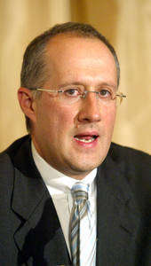 Zavala: s&iacute; tuve contratos en la gesti&oacute;n de Felipe