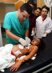 Cien mil civiles atrapados en el sur de L&iacute;bano; escasean v&iacute;veres