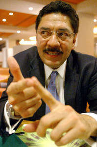 Ulises Ruiz: agotaremos el di&aacute;logo al l&iacute;mite de la tolerancia