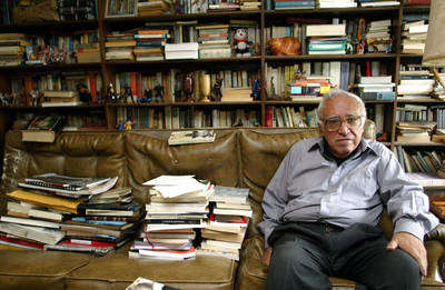 A Monsiv&aacute;is, el premio Juan Rulfo