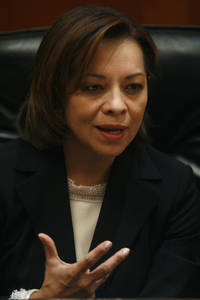 V&aacute;zquez Mota: no  habr&aacute; aumento de cuotas en UNAM