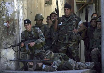 L&iacute;bano se desmorona entre rebeliones y deudas