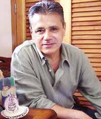 Soy un escritor nuevo tras una espera de 16 a&ntilde;os: Senel Paz