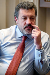 Mart&iacute;nez Gavica: la imagen de la banca "empeor&oacute;"