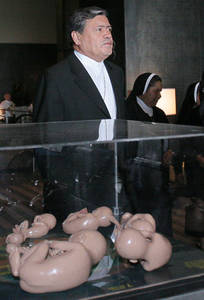 Abierta cr&iacute;tica de Rivera contra la despenalizaci&oacute;n del aborto