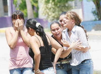 "Altamente necesario", el Ej&eacute;rcito en Michoac&aacute;n, afirma C&aacute;rdenas Batel