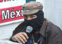 El subcomandante Marcos en conferencia de prensa en Tepic, Nayarit
