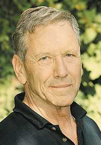 Amos Oz, escritor y pacifista israelí