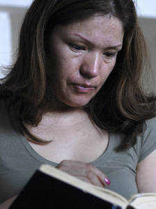 Elvira Arellano: la migra me deport&oacute; pronto porque soy amenaza para EU 