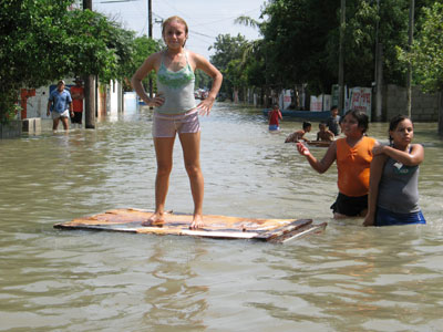 Henriette toc&oacute; tierra en Guaymas, Sonora; dos muertos