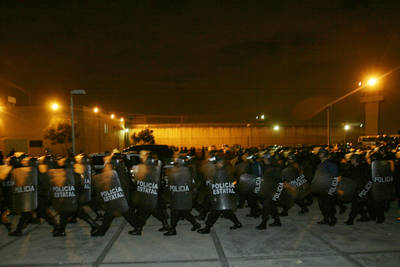 Mot&iacute;n en el penal Neza-Bordo