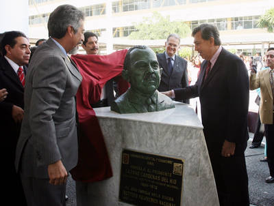 Homenaje del IPN a L&aacute;zaro C&aacute;rdenas