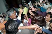 Andrés Manuel López Obrador, durante la reunión de ayer con dirigentes de la CND y legisladores del FAP