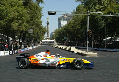 M&aacute;s de 300 mil espectadores en el Road Show F&oacute;rmula 1