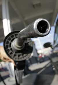 La incertidumbre en el mercado petrolero internacional es alta y hay grandes probabilidades de que el precio del crudo vuelva a subir, comentó el FMI