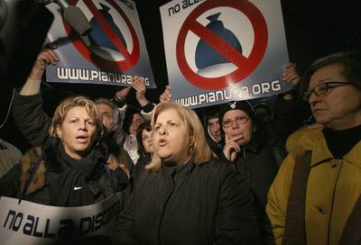 Resistencia a tiraderos en N&aacute;poles