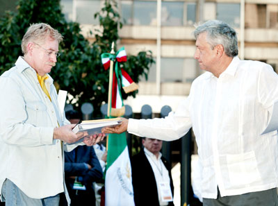 Pruebas contra el secretario de Gobernaci&oacute;n
