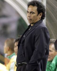 Cesan a Hugo S&aacute;nchez en el Tri; Javier Aguirre, entre los relevos