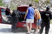 Aspecto del amplio operativo que fuerzas de seguridad desplegaron en Cancún para asegurar la celebración del encuentro organizado por el Foro Económico Mundial