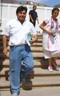 Liberan a Flavio Sosa; anuncia que volver&aacute; a la lucha social