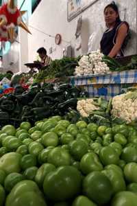 Puestos en un mercado de la ciudad de México